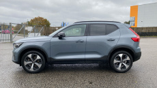Volvo XC40 2.0 B4P Ultimate Dark 5dr Auto Petrol Estate